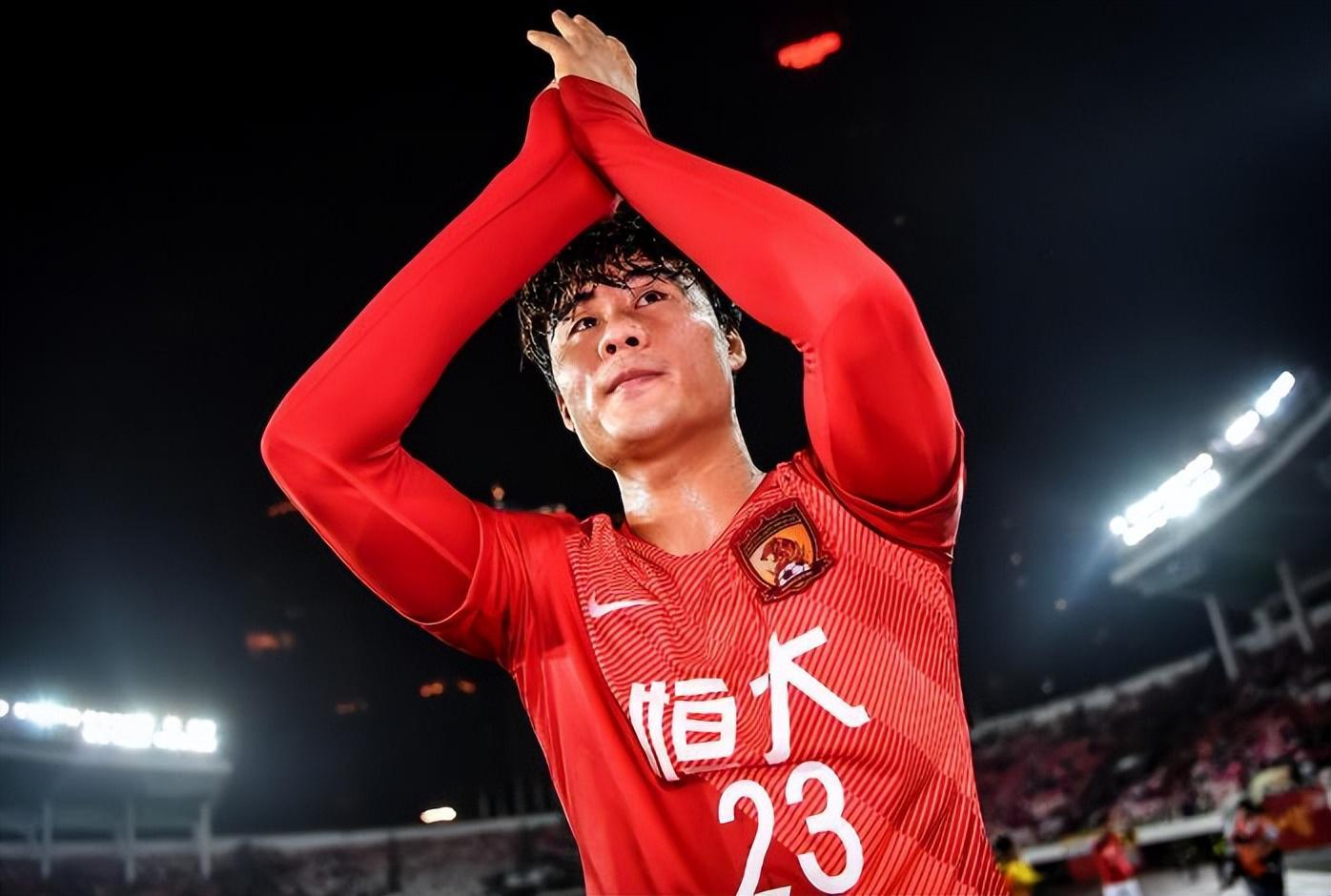 stake网站-武汉三镇冬训出现功勋外援身影,上赛季表现不俗,值得莫拉重用